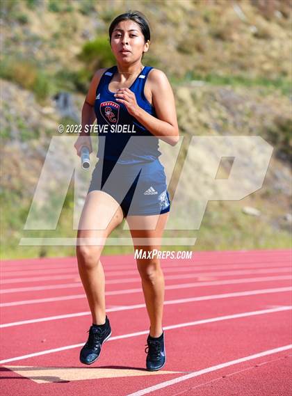 Thumbnail 3 in 6th Annual Meb Keflezighi Invitational photogallery.