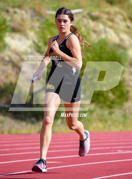 Thumbnail 2 in 6th Annual Meb Keflezighi Invitational photogallery.