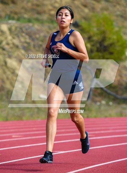 Thumbnail 1 in 6th Annual Meb Keflezighi Invitational photogallery.