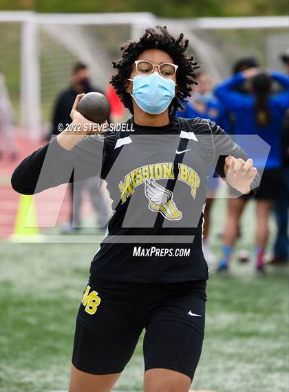 Thumbnail 2 in 6th Annual Meb Keflezighi Invitational photogallery.