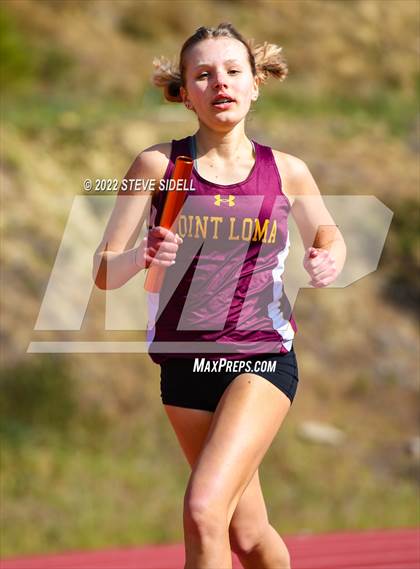 Thumbnail 1 in 6th Annual Meb Keflezighi Invitational photogallery.