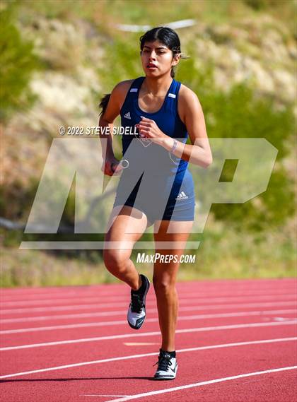 Thumbnail 3 in 6th Annual Meb Keflezighi Invitational photogallery.