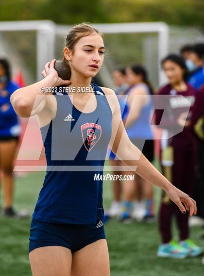 Thumbnail 1 in 6th Annual Meb Keflezighi Invitational photogallery.