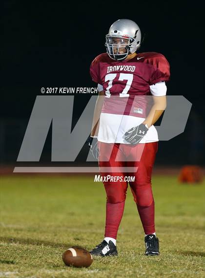 Thumbnail 2 in Freshman: Sunnyslope @ Ironwood photogallery.