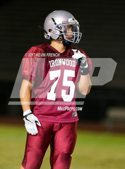 Thumbnail 3 in Freshman: Sunnyslope @ Ironwood photogallery.