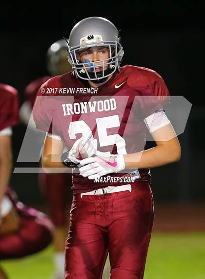 Thumbnail 3 in Freshman: Sunnyslope @ Ironwood photogallery.