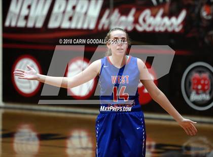 Thumbnail 3 in West Carteret @ New Bern photogallery.