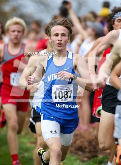 Thumbnail 2 in PIAA Class A Championship photogallery.