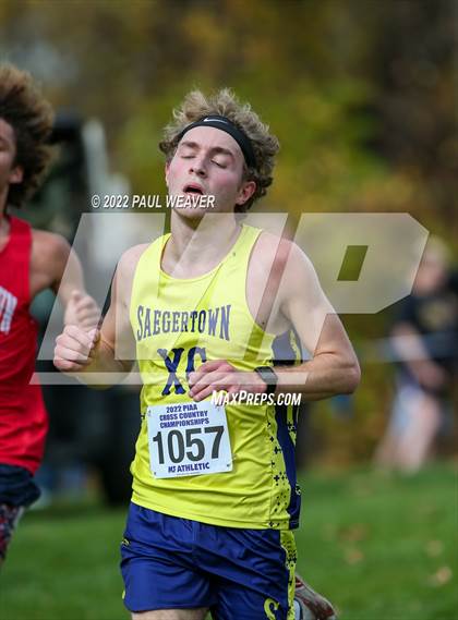 Thumbnail 3 in PIAA Class A Championship photogallery.