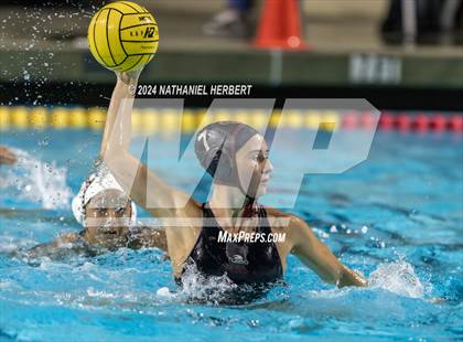 Thumbnail 2 in Centennial vs JSerra Catholic (Troy Varsity Holiday Series) photogallery.
