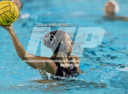 Thumbnail 3 in Centennial vs JSerra Catholic (Troy Varsity Holiday Series) photogallery.