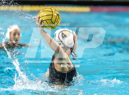 Thumbnail 2 in Centennial vs JSerra Catholic (Troy Varsity Holiday Series) photogallery.