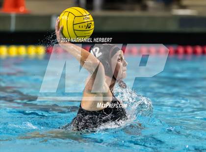 Thumbnail 2 in Centennial vs JSerra Catholic (Troy Varsity Holiday Series) photogallery.