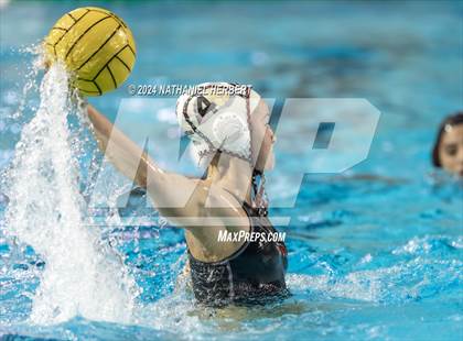 Thumbnail 3 in Centennial vs JSerra Catholic (Troy Varsity Holiday Series) photogallery.