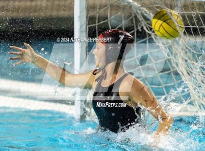 Thumbnail 1 in Centennial vs JSerra Catholic (Troy Varsity Holiday Series) photogallery.