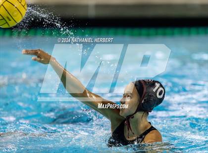 Thumbnail 1 in Centennial vs JSerra Catholic (Troy Varsity Holiday Series) photogallery.