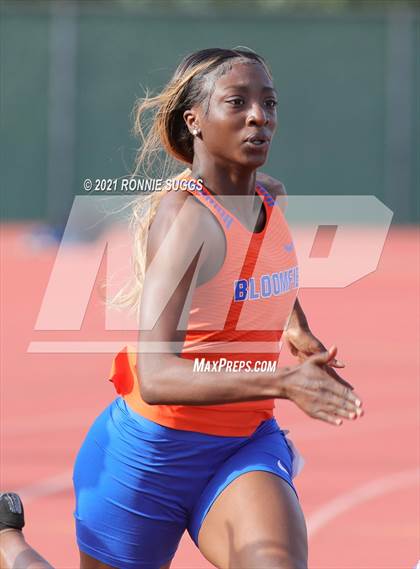 Thumbnail 3 in CIAC - CCC Divisional Meet @ New Britain photogallery.