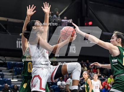 Thumbnail 3 in Georgetown Visitation Prep vs St. John's (DCSAA Class AA Final) photogallery.