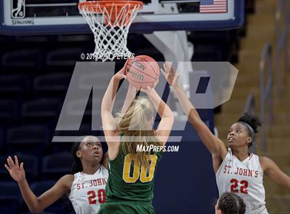Thumbnail 1 in Georgetown Visitation Prep vs St. John's (DCSAA Class AA Final) photogallery.