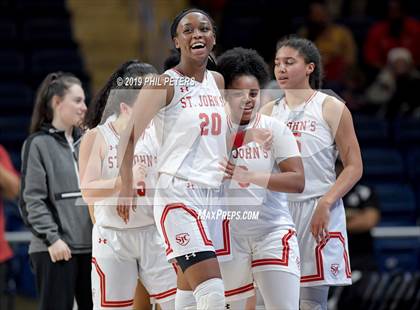 Thumbnail 2 in Georgetown Visitation Prep vs St. John's (DCSAA Class AA Final) photogallery.