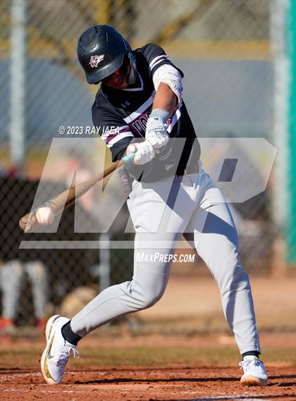 Thumbnail 1 in Woodcreek @ Inderkum photogallery.