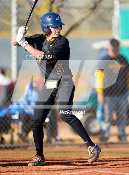 Thumbnail 2 in Woodcreek @ Inderkum photogallery.