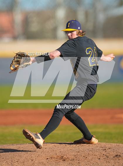 Thumbnail 2 in Woodcreek @ Inderkum photogallery.