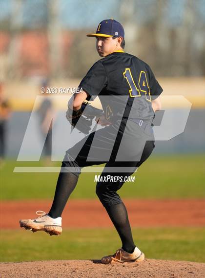 Thumbnail 1 in Woodcreek @ Inderkum photogallery.