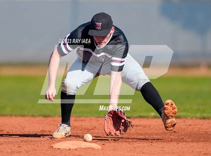 Thumbnail 2 in Woodcreek @ Inderkum photogallery.