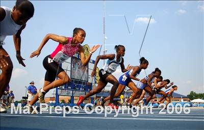 Thumbnail 2 in Nike Outdoor Championships - Day 1 photogallery.
