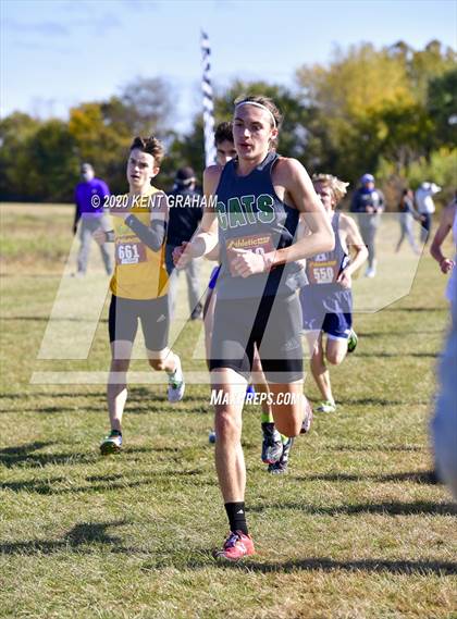 Thumbnail 2 in IHSAA Shelbyville Semifinal photogallery.