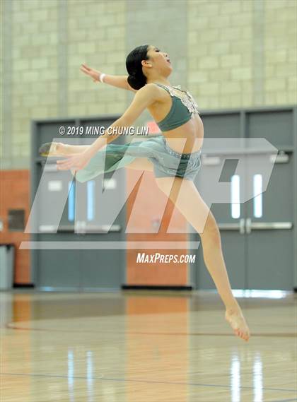 Thumbnail 3 in Mater Dei Dance Classic photogallery.