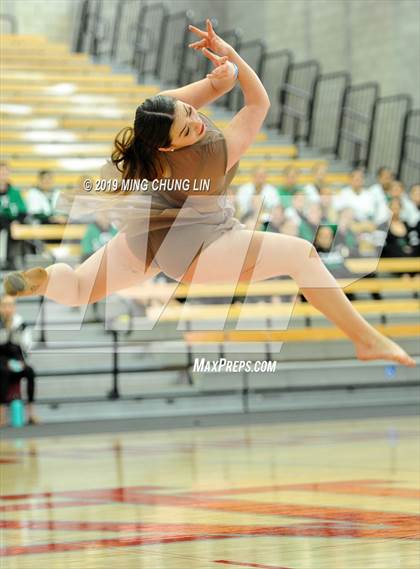 Thumbnail 1 in Mater Dei Dance Classic photogallery.