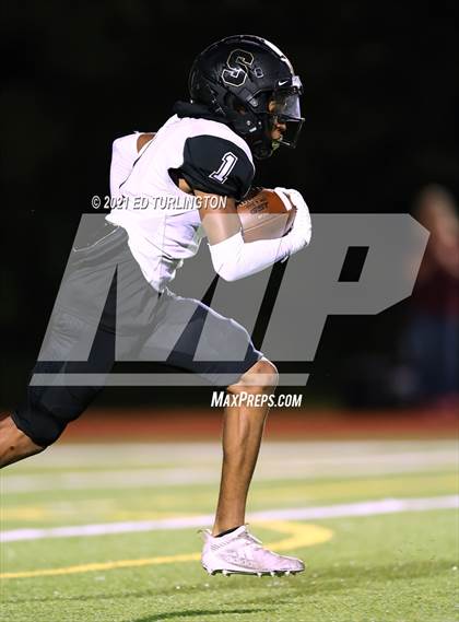 Thumbnail 3 in Sprayberry @ Lassiter photogallery.