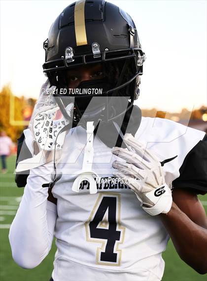 Thumbnail 3 in Sprayberry @ Lassiter photogallery.