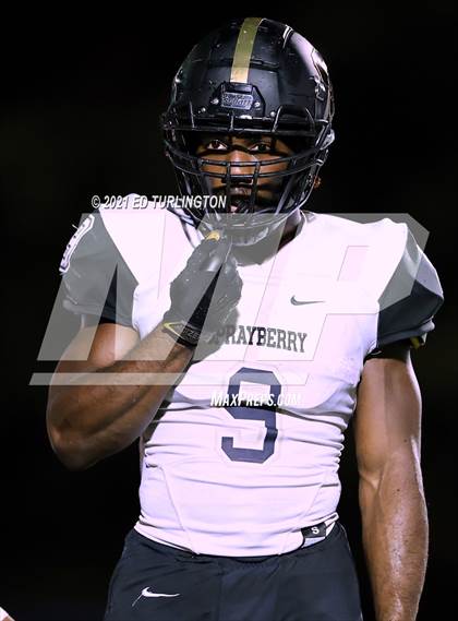 Thumbnail 3 in Sprayberry @ Lassiter photogallery.