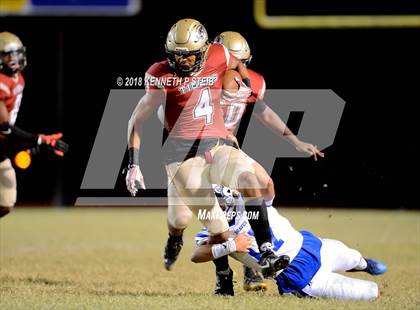 Thumbnail 3 in Bourgeois @ Terrebonne photogallery.