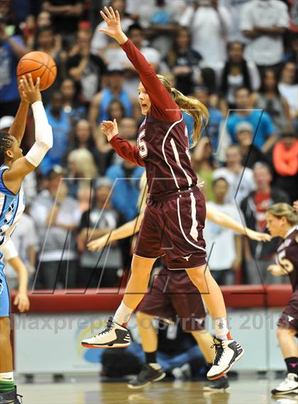 Thumbnail 1 in Rancho Buena Vista vs. Granite Hills (CIF SDS D1 Final) photogallery.