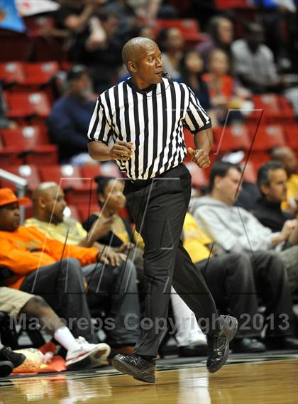 Thumbnail 2 in Rancho Buena Vista vs. Granite Hills (CIF SDS D1 Final) photogallery.