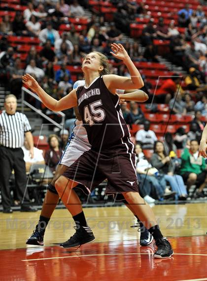 Thumbnail 3 in Rancho Buena Vista vs. Granite Hills (CIF SDS D1 Final) photogallery.