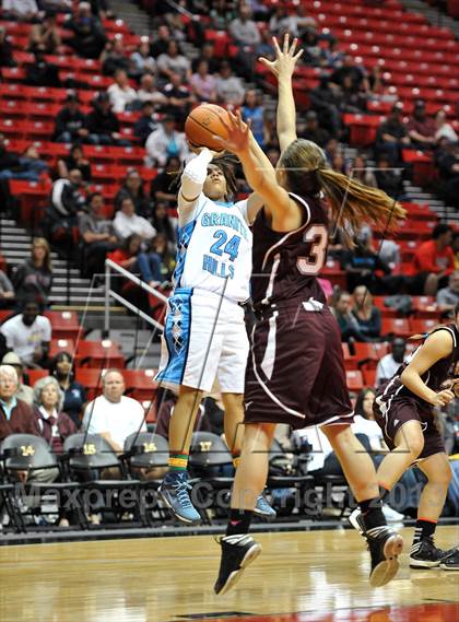 Thumbnail 1 in Rancho Buena Vista vs. Granite Hills (CIF SDS D1 Final) photogallery.