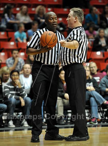 Thumbnail 3 in Rancho Buena Vista vs. Granite Hills (CIF SDS D1 Final) photogallery.
