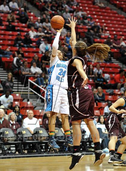 Thumbnail 2 in Rancho Buena Vista vs. Granite Hills (CIF SDS D1 Final) photogallery.