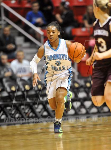 Thumbnail 2 in Rancho Buena Vista vs. Granite Hills (CIF SDS D1 Final) photogallery.