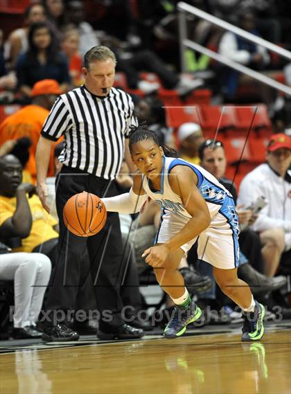 Thumbnail 3 in Rancho Buena Vista vs. Granite Hills (CIF SDS D1 Final) photogallery.