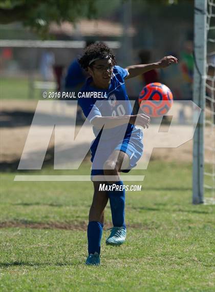 Thumbnail 2 in Chino Valley vs Camp Verde (AIA 2A Playoff) photogallery.