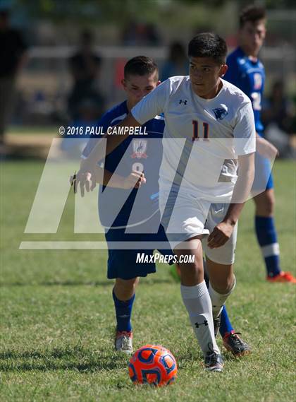 Thumbnail 3 in Chino Valley vs Camp Verde (AIA 2A Playoff) photogallery.