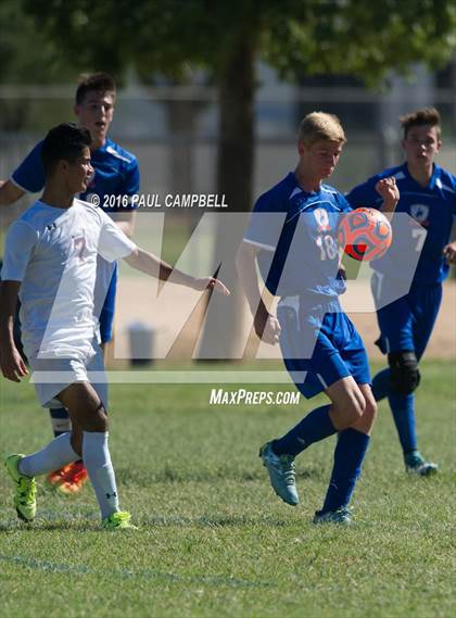Thumbnail 1 in Chino Valley vs Camp Verde (AIA 2A Playoff) photogallery.