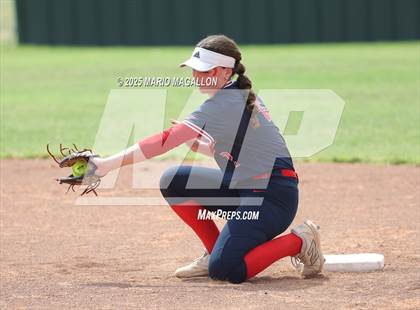 Thumbnail 2 in Corpus Christi Veterans Memorial vs. Palmview (UIL Girls Softball 5A D1 Bi-District) photogallery.