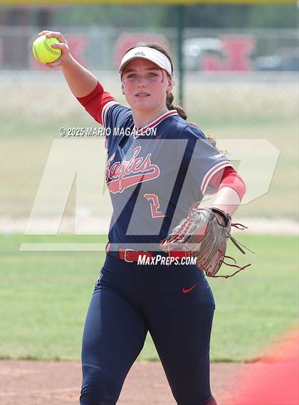 Thumbnail 3 in Corpus Christi Veterans Memorial vs. Palmview (UIL Girls Softball 5A D1 Bi-District) photogallery.